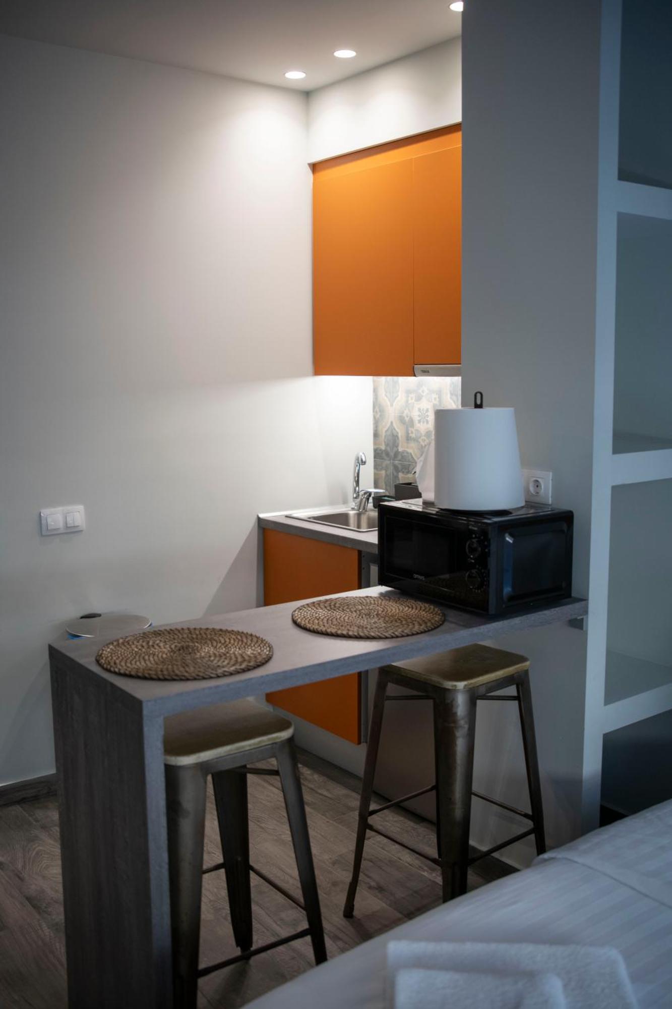 Rooster Suites เอเธนส์ ภายนอก รูปภาพ